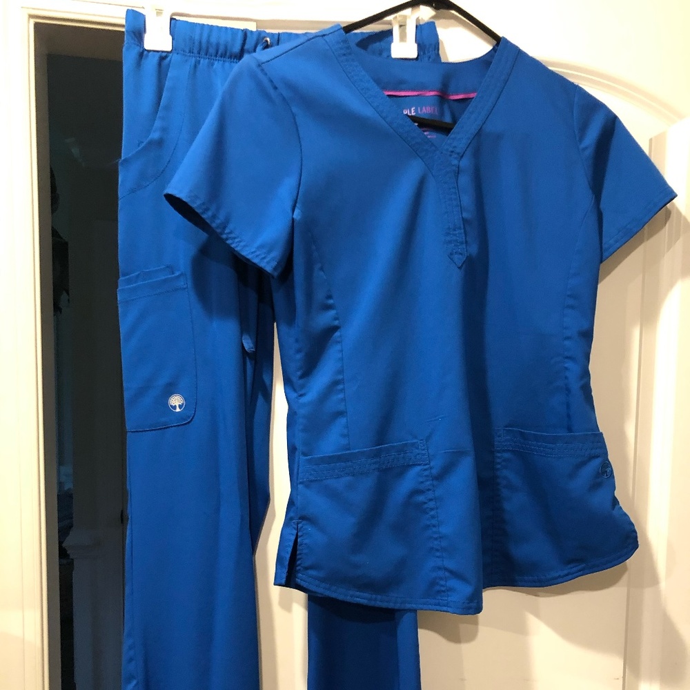 Womens Healing Hands Scrub Set